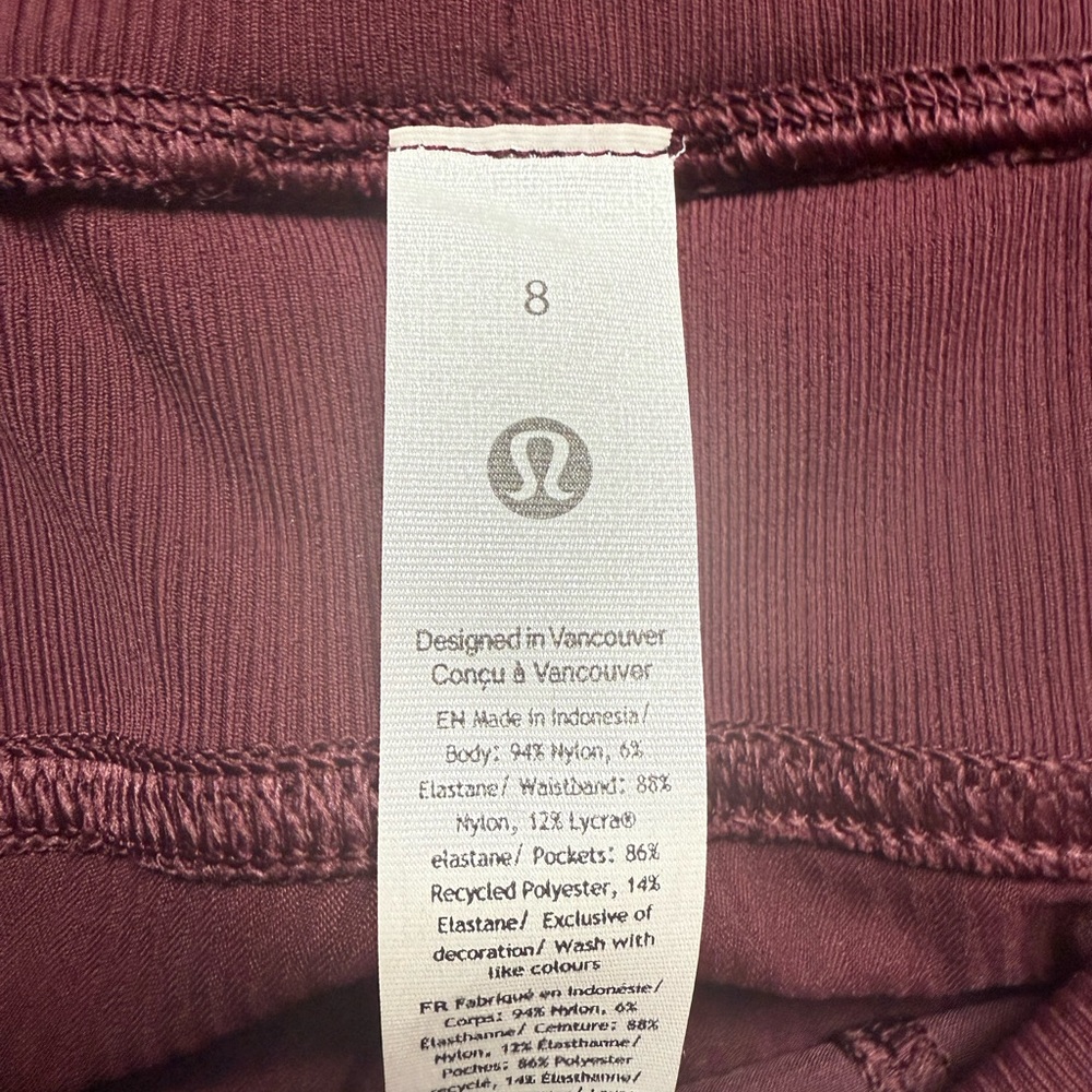 Lululemon Dance Studio bottoms! Selling all three paid together (never worn!) - Picture 7 of 13